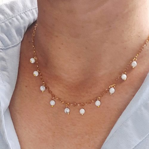 Collier Howlora en Howlite