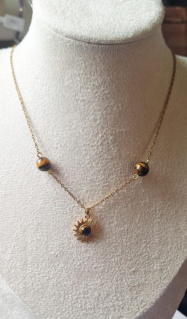 Rayon de Force – Oeil de Tigre & Pendentif Soleil Doré
