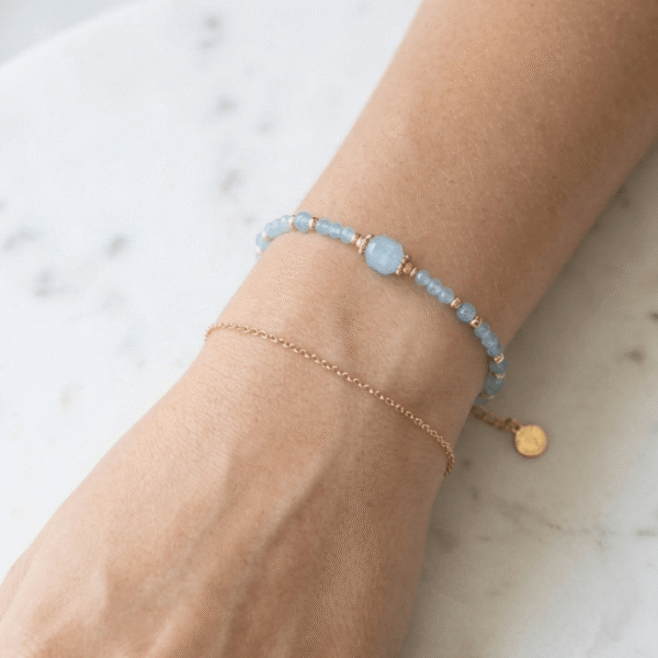 Aigue Marine Aigue-Marine – Pureté et Douceur Bohème