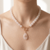 quartz rose Collier Secret d’Aurore – Goutte de Quartz & Éclat Polaire