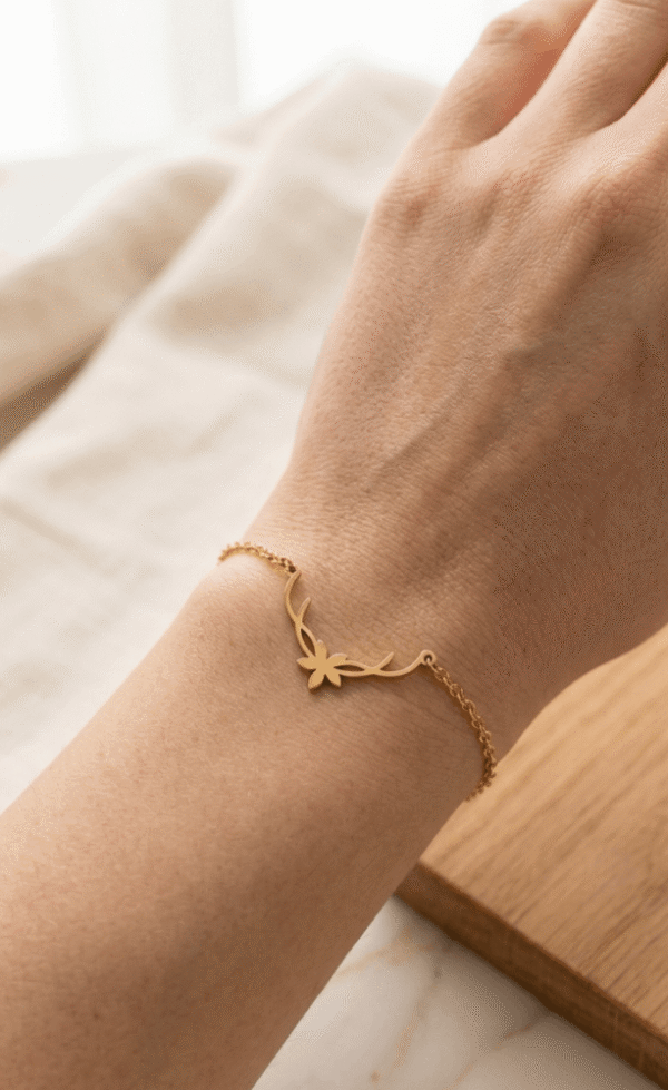 Bracelet Fin aux Courbes de Cerf