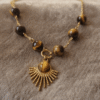 Collier "Rayonnement Sauvage" – L'allié de votre confiance
