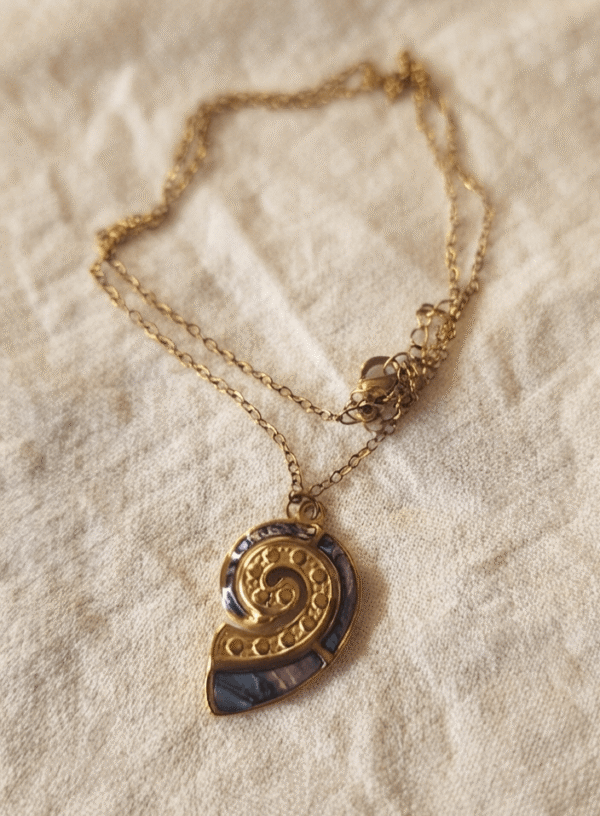 Collier Spirale Inspirée