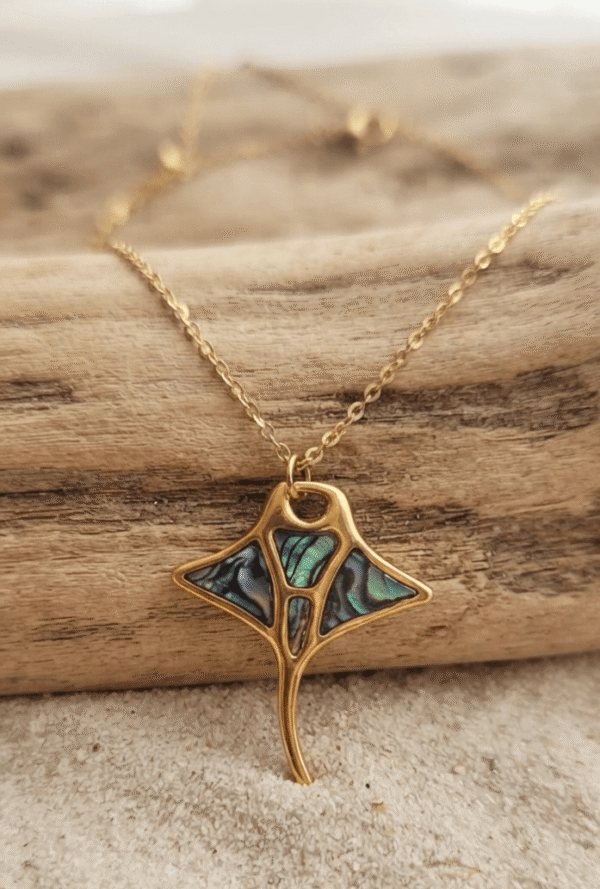 Raie Manta Collier Raie Manta Éclat des Océans