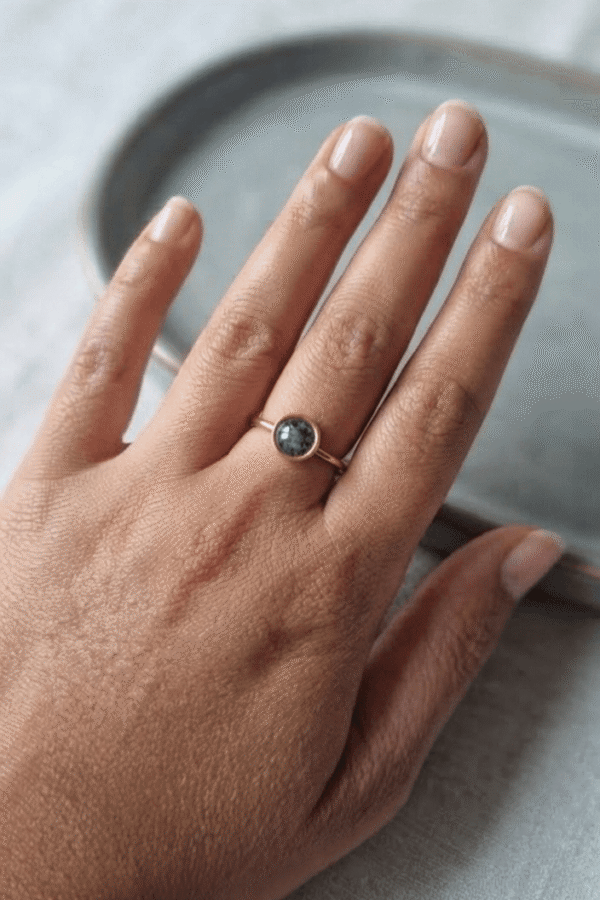 Bague Larvikite